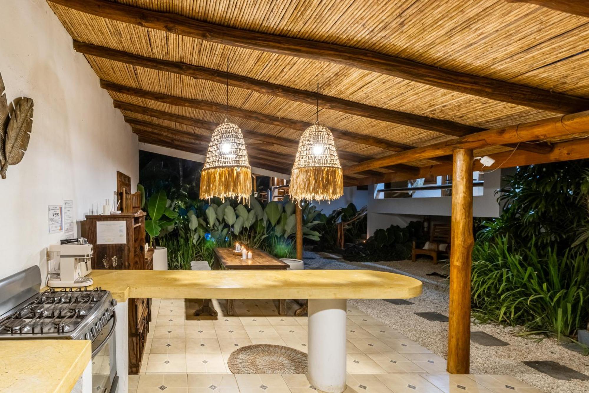 Hotel Blue Surf Sanctuary Playa Santa Teresa  Esterno foto