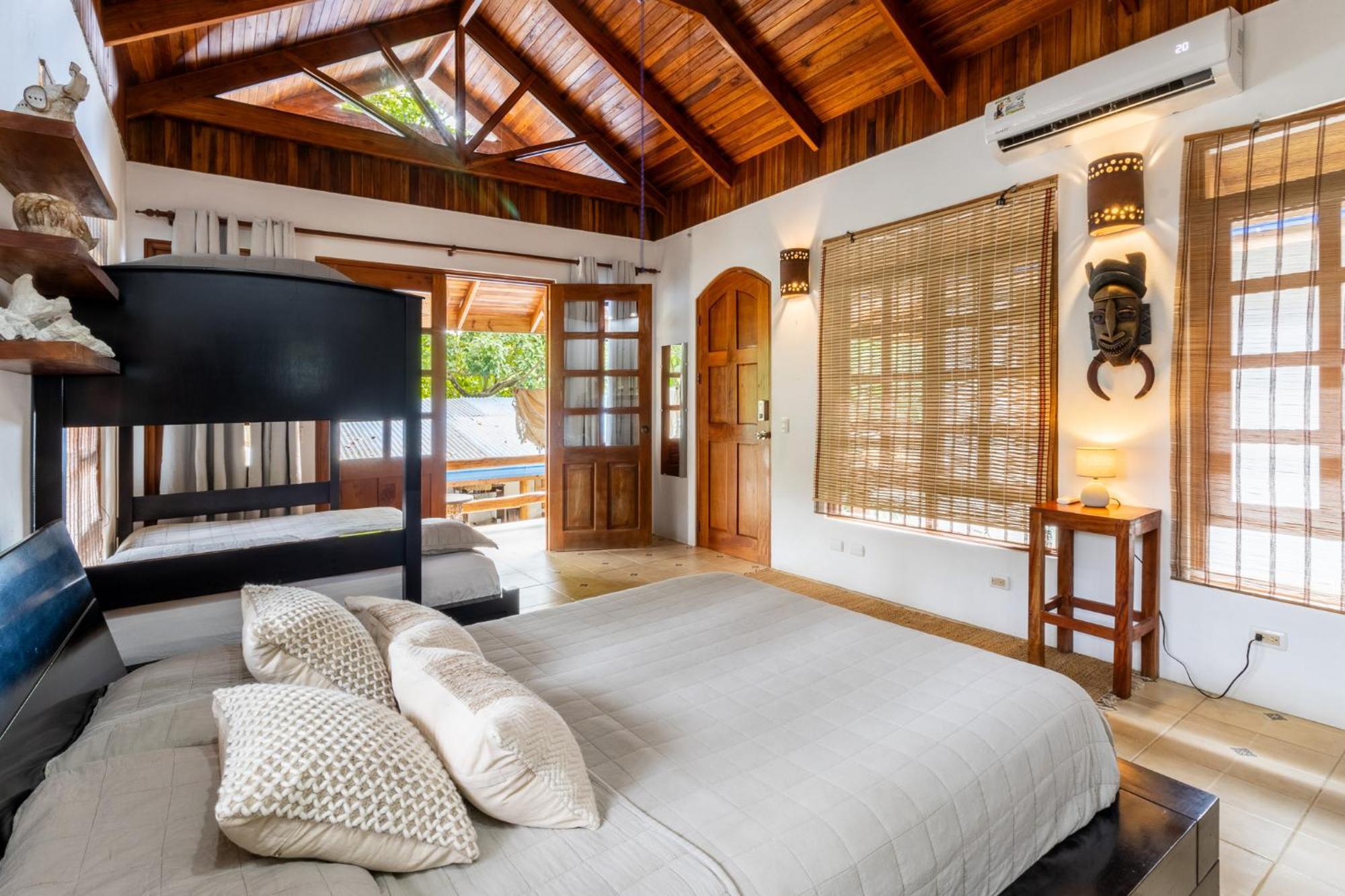 Hotel Blue Surf Sanctuary Playa Santa Teresa  Esterno foto