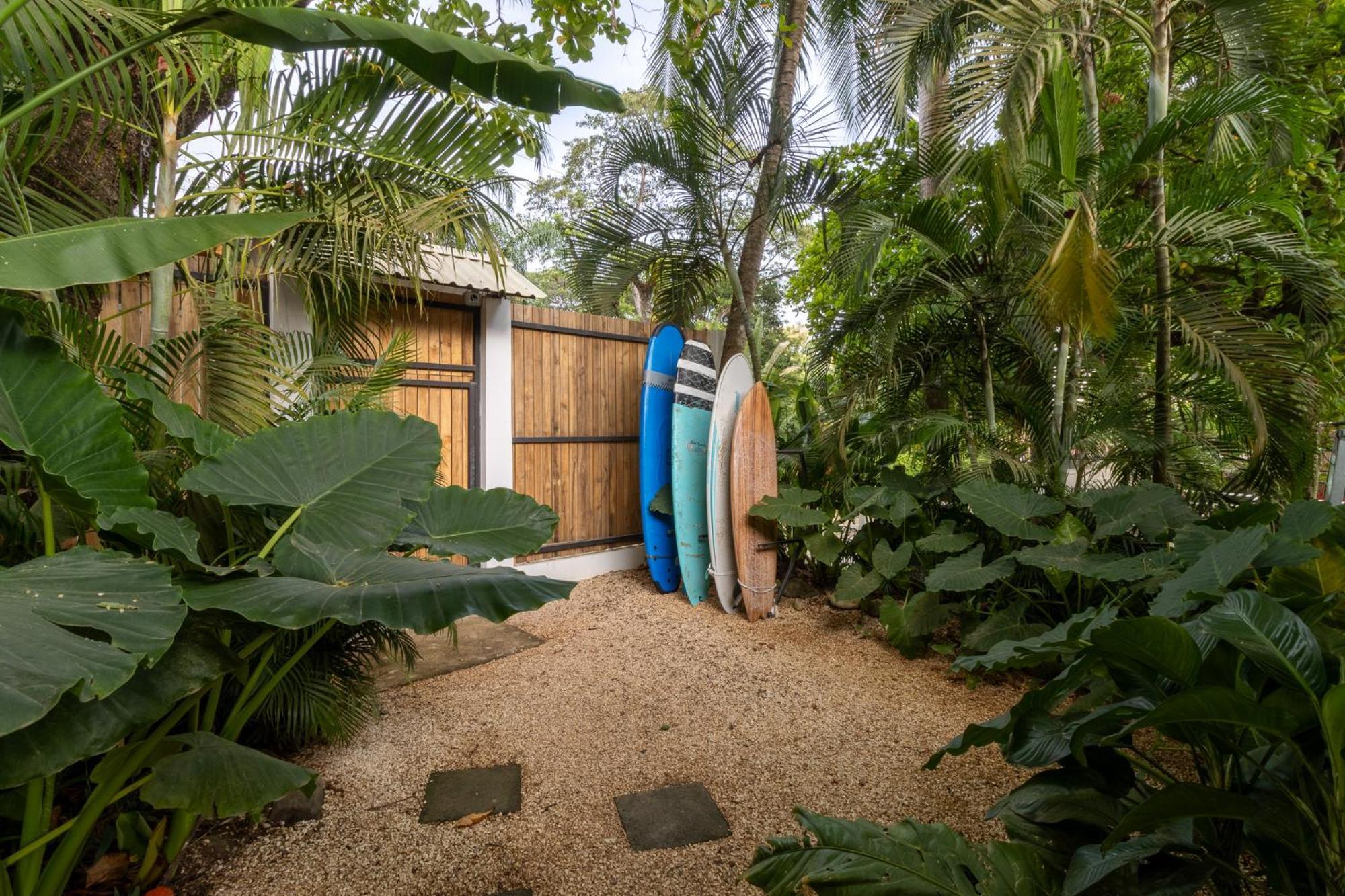 Hotel Blue Surf Sanctuary Playa Santa Teresa  Esterno foto