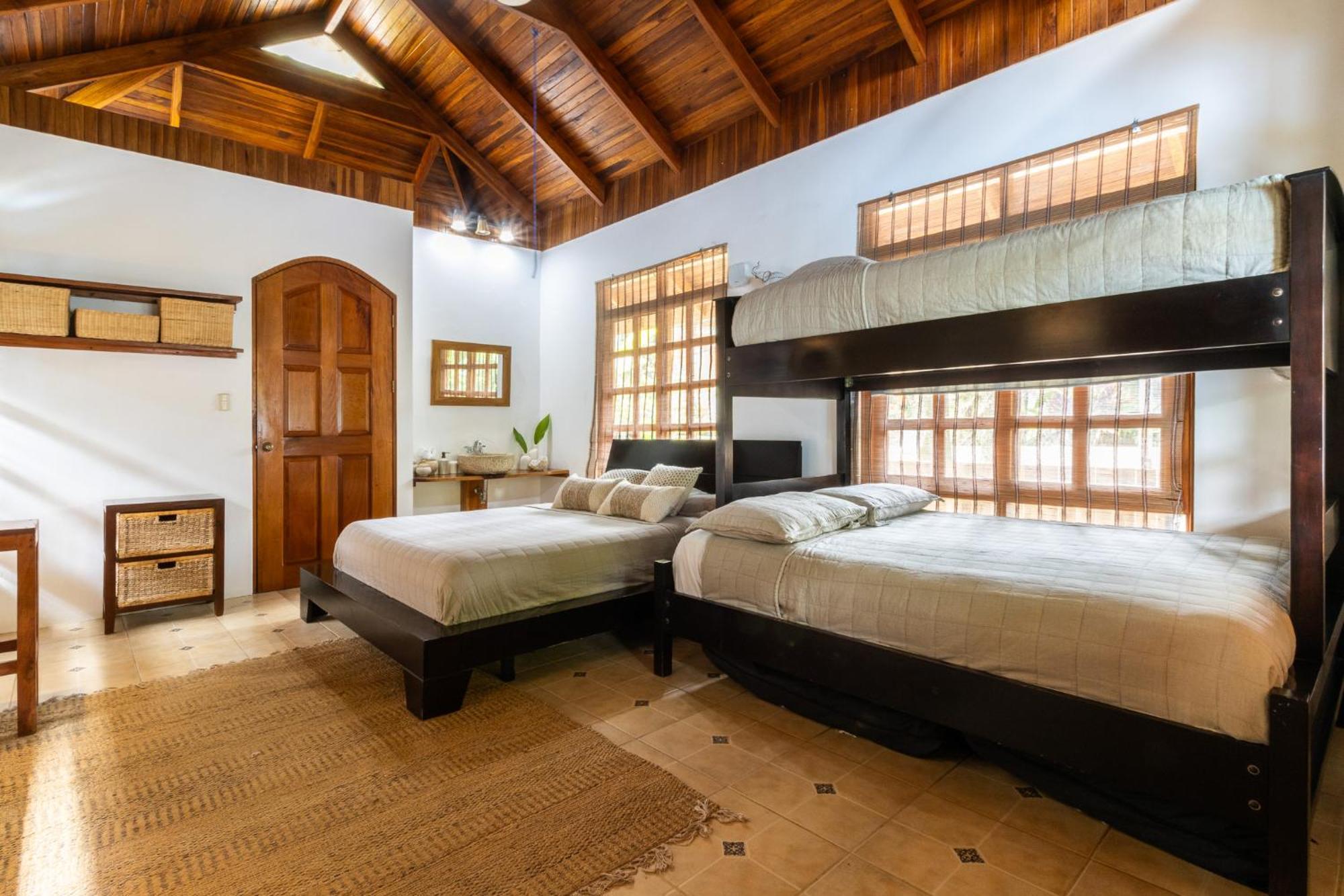 Hotel Blue Surf Sanctuary Playa Santa Teresa  Esterno foto