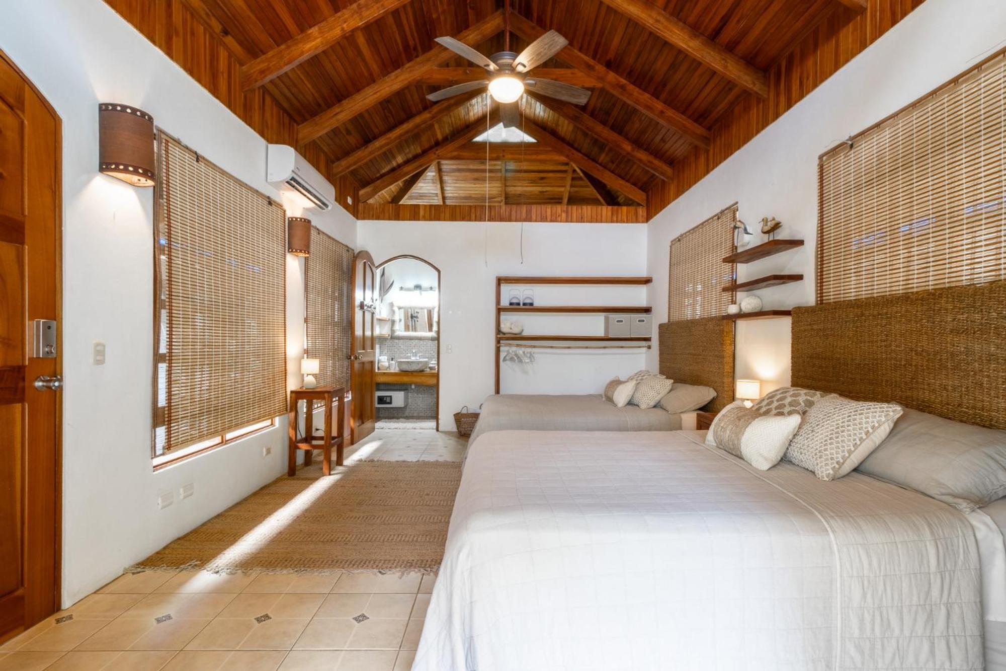 Hotel Blue Surf Sanctuary Playa Santa Teresa  Esterno foto